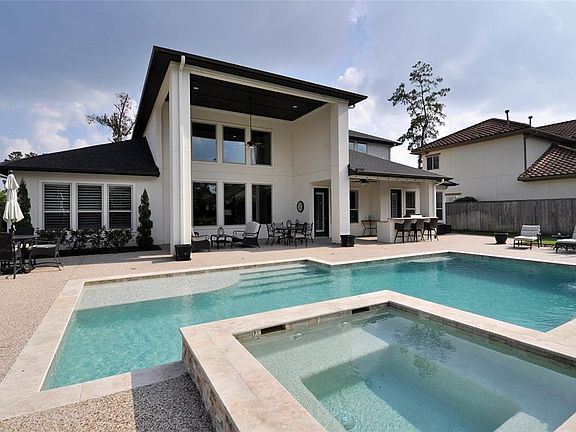 5th image of 86 Gildwood Pl
