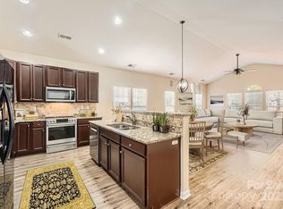 3939 Archer Notch Ln, Huntersville, NC 28078