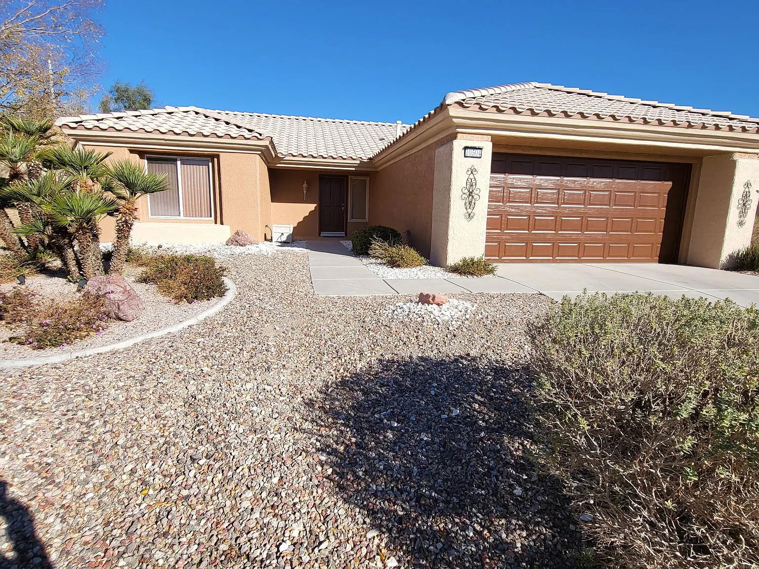 10504 Linden Wood Ct — Photo 2