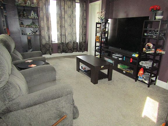 2nd image of 341 Berry Ave