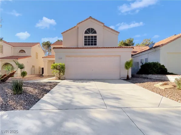 3245 Crystal Pool Dr, Las Vegas, NV 89117