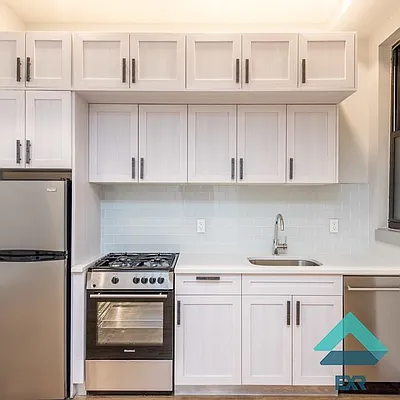 Rented by EXR | media 16