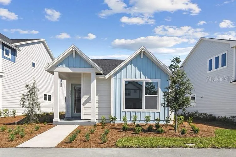 3077 Voyager Ave — Photo 1