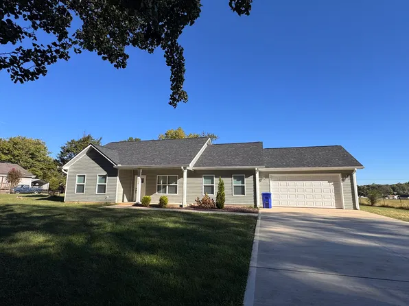 3240 Joe Rawlings Rd, Cookeville, TN 38506