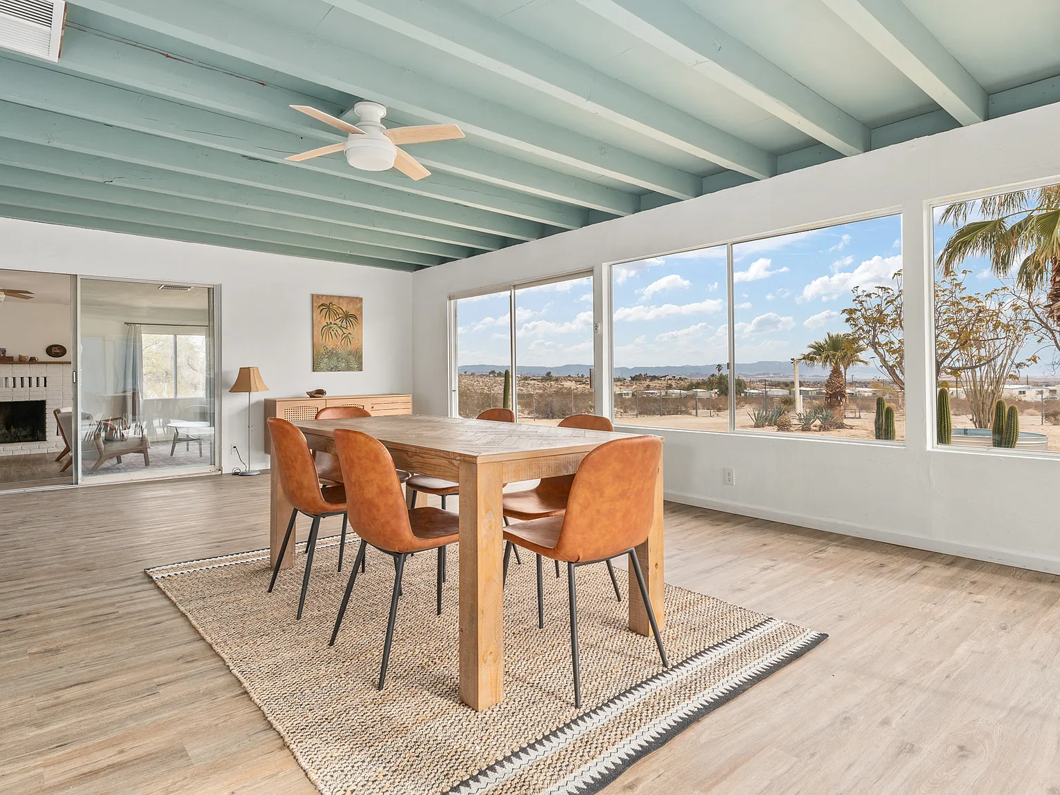 3 bed, 2035 sqft, $2,250 — Photo 3
