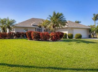 255 Medalist Rd, Rotonda West, FL 33947