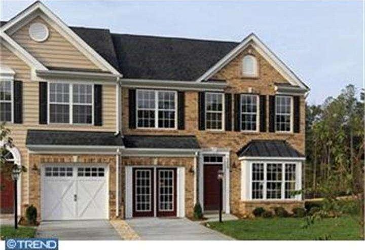 1st image of 120 E General Grey Ct