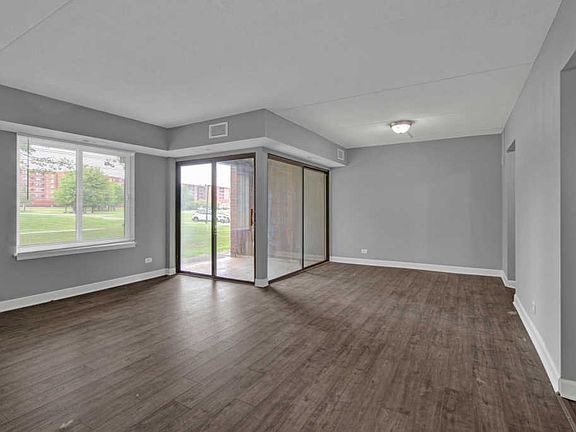 5th image of 500 Park Ave APT 134