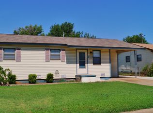 933 SW 35th St, Lawton, OK 73505