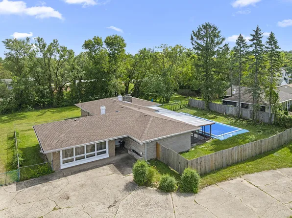 631 N Miami St, Gary, IN 46403