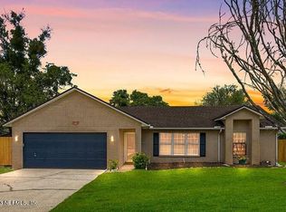 7567 Dover Cliff Dr N, Jacksonville, FL 32244