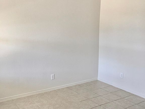 5th image of 4001 Laredo Ave #A & D