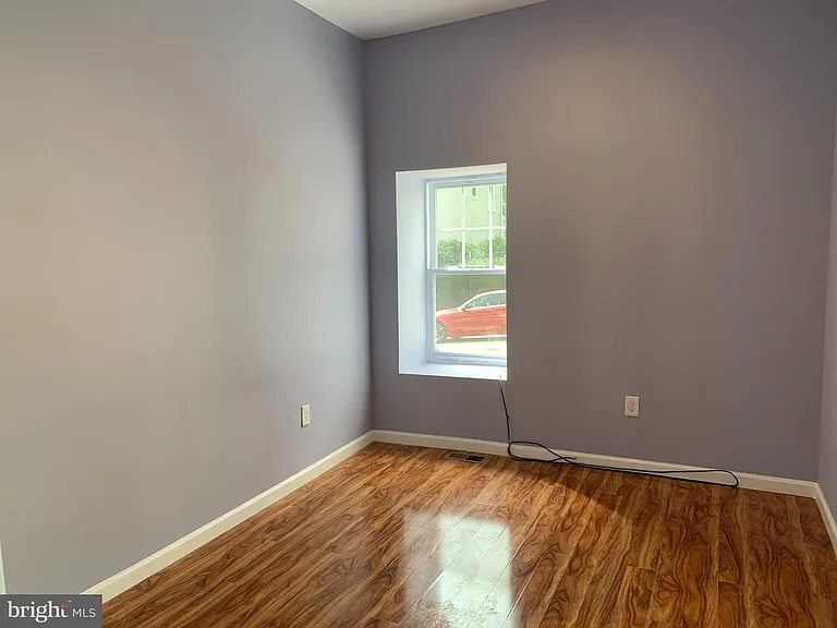 3350 Conrad St #B — Photo 8