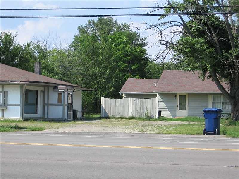1st image of 3626 W Us 40