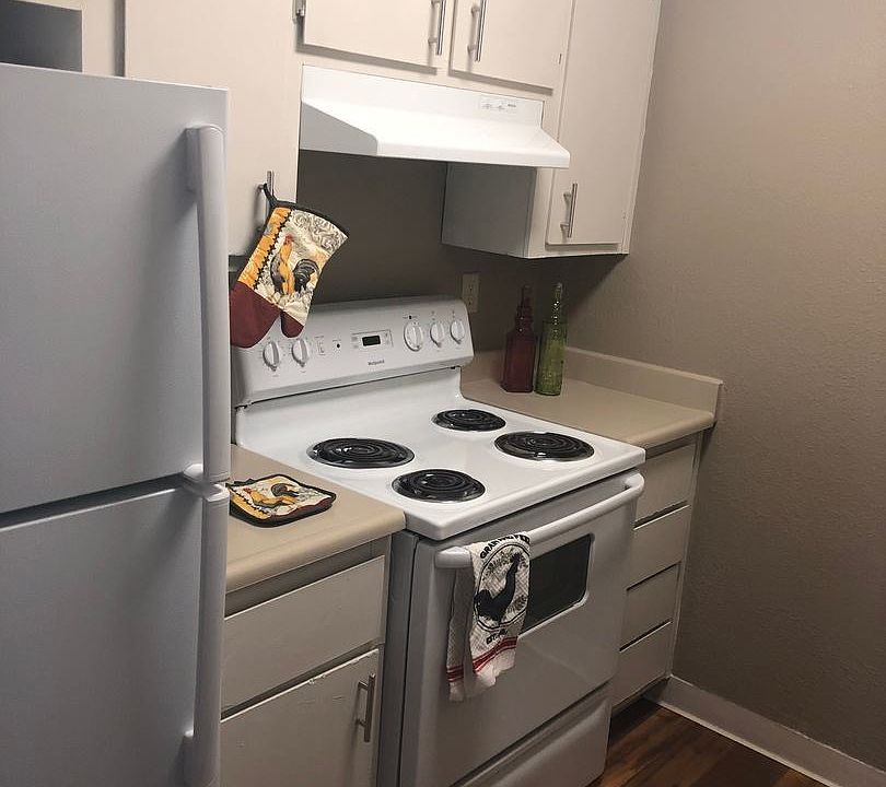 1st image of 7475 Stockton Blvd APT 66
