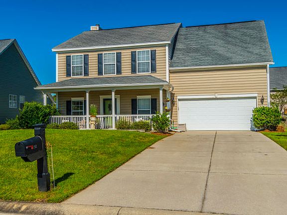 2nd image of 152 Carolinian Dr