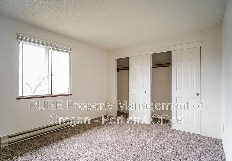 Parkway Garden — Photo 59