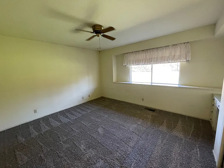 624 N Stearns Rd — Photo 40