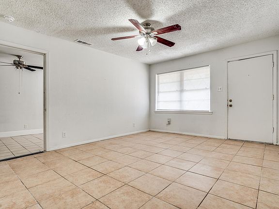3rd image of 13819 Stardust Ln