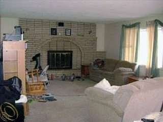 2nd image of 21711 Parker St