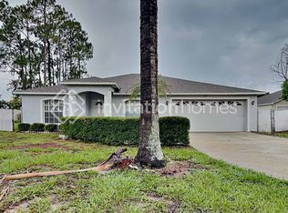 3211 Grand Pines Dr, Lakeland, FL 33810