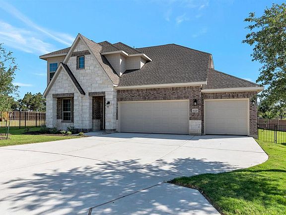3rd image of 1000 Elenora Dr #Prjx7d