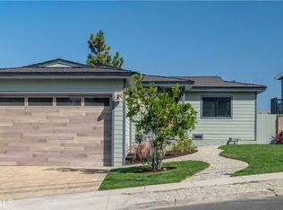 25710 Crest Rd, Torrance, CA 90505