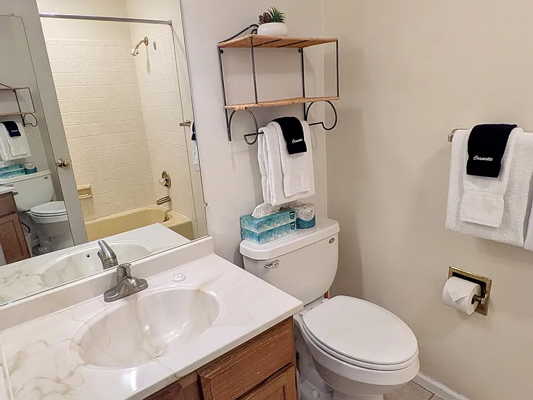 177 Lake St #9 — Photo 15