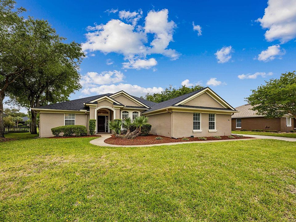1st image of 734 Needle Grass Dr