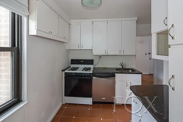 Sold by Fox Residential Group | media 11