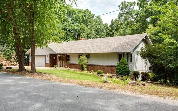 3rd image of 22 Harlow Dr