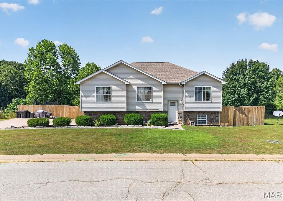 1st image of 120 Kale Ct