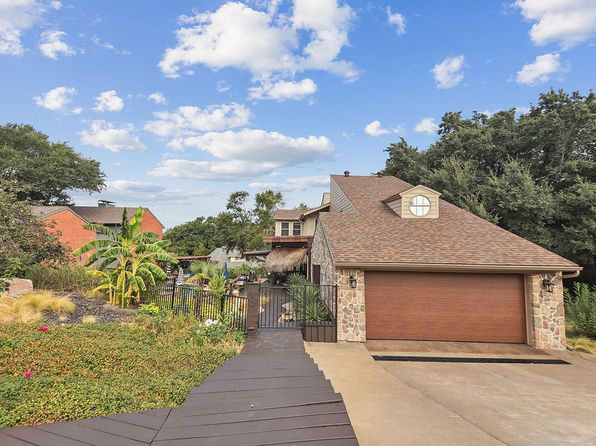 502 Columbia Dr