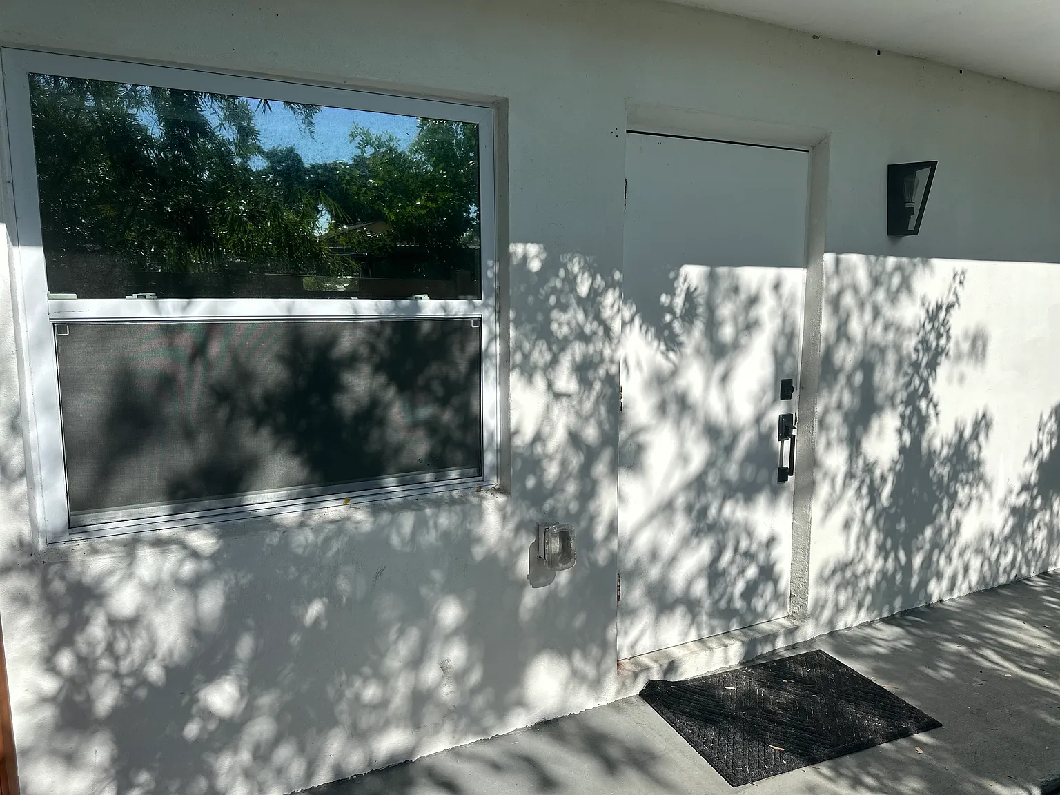 1 bed, 1100 sqft, $1,800 — Photo 3