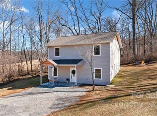 144 Mandy Ln, Clyde, NC 28721