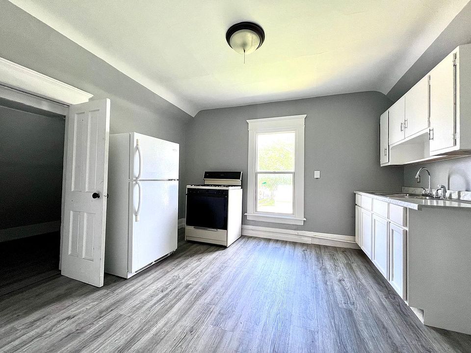 2701 Mishawaka Ave 2701 Mishawaka Ave South Bend IN Zillow