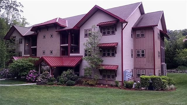 1st image of 1659 Country Club Dr #D202