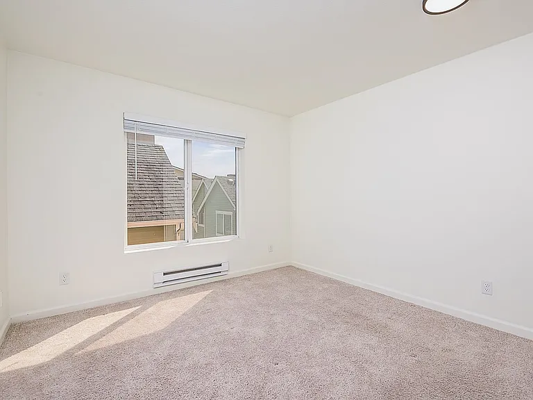 Northlink Apartments — Photo 83