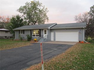 3693 134th St, Lake Hallie, WI 54729