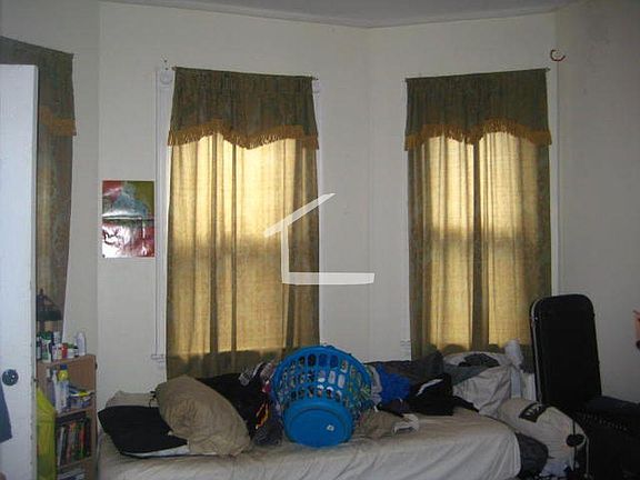 5th image of 36 Cherokee St #0001