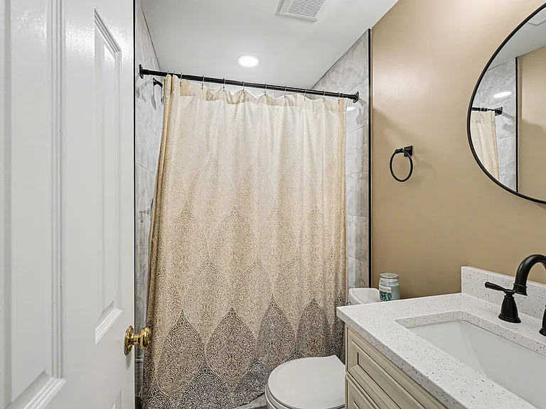 7468 Brighouse Ct — Photo 18