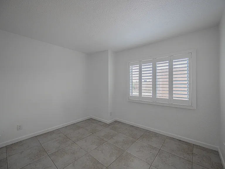 4615 E Jones Ave — Photo 15