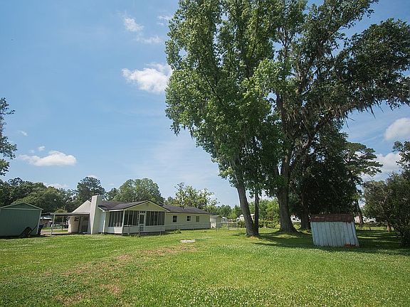Back of house and yard view