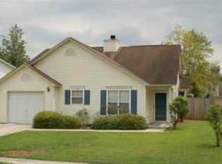 127 Two Hitch Rd, Goose Creek, SC 29445