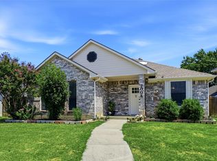 7004 Bentley Ave, Fort Worth, TX 76137
