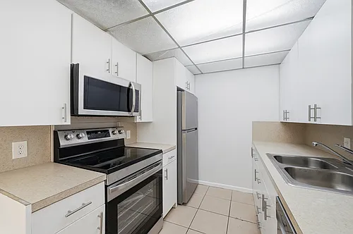 2401 Antigua Cir #J3 Photo 1
