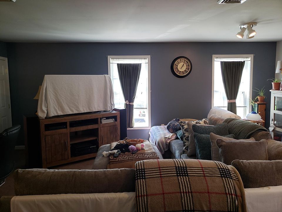2nd image of 68 Gross St #B