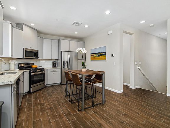 5th image of 85 Montecito Vista Dr Unit 2