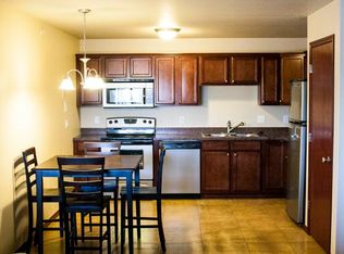 8935 N Scrimshaw Dr APT 201, Peoria, IL 61615