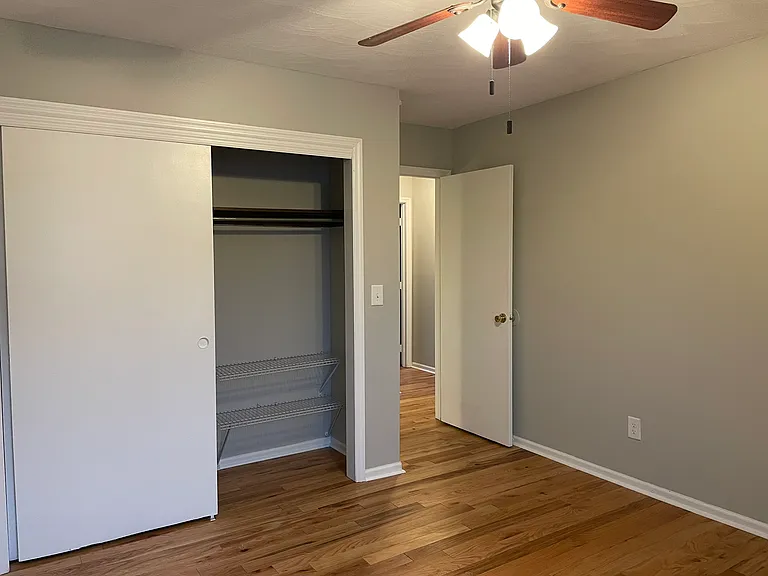 7560 Toweron Ln — Photo 16